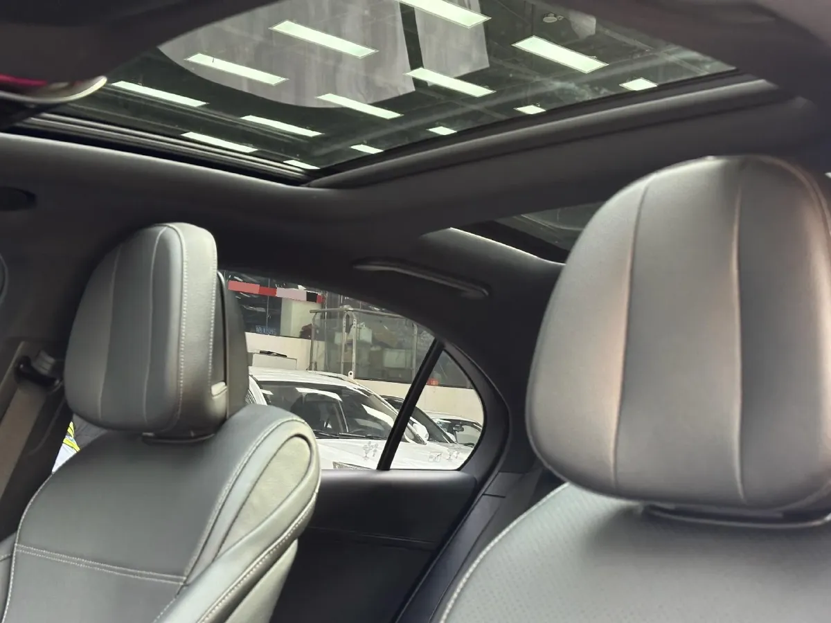 2022 Mercedes-Benz C Class 1.5T 204HP L4 9AT,autocango,china used car exporter,china ev exporter,chinese used car exporter,chinese used ev exporter