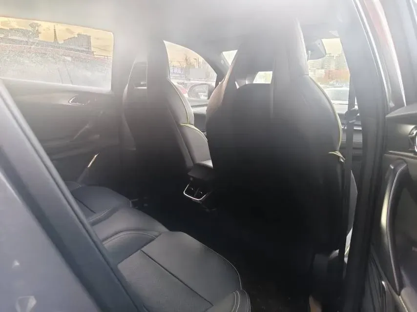 2023 LYNK&CO 06 1.5T 181HP L4 7DCT,autocango,china used car exporter,china ev exporter,chinese used car exporter,chinese used ev exporter