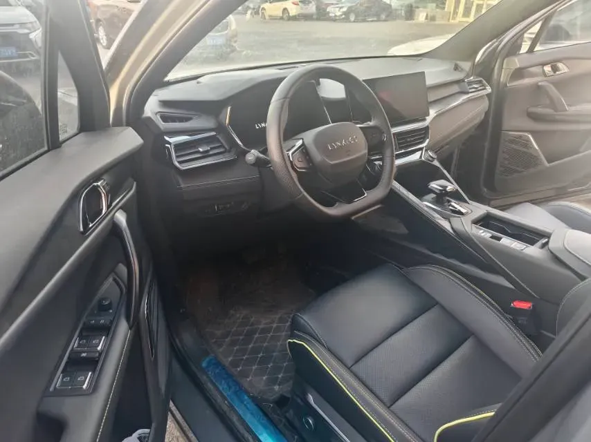 2023 LYNK&CO 06 1.5T 181HP L4 7DCT,autocango,china used car exporter,china ev exporter,chinese used car exporter,chinese used ev exporter