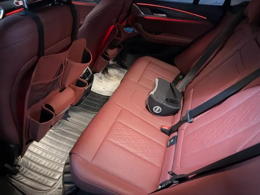 2023 BMW X3 2.0T 245HP L4 8AT,autocango,china used car exporter,china ev exporter,chinese used car exporter,chinese used ev exporter