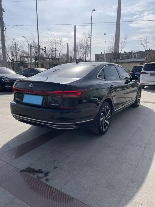 2023 Volkswagen Passat 2.0T 186HP L4 7DCT,autocango,china used car exporter,china ev exporter,chinese used car exporter,chinese used ev exporter