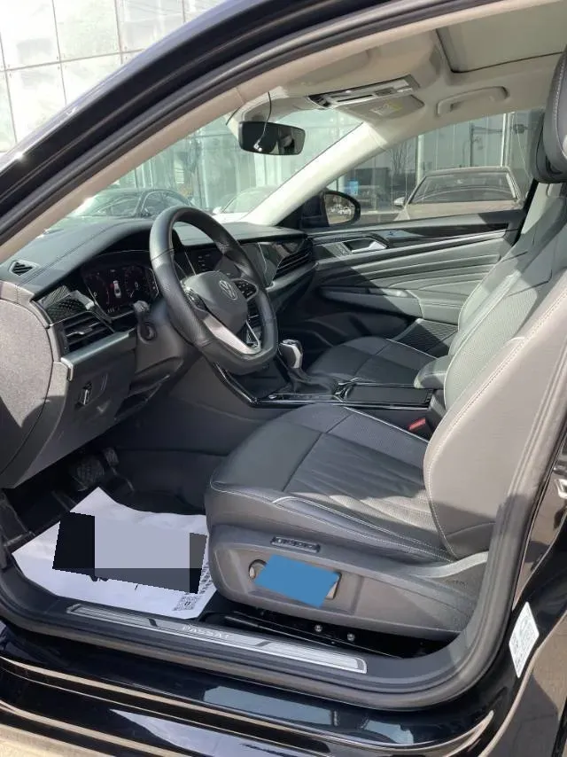 2023 Volkswagen Passat 2.0T 186HP L4 7DCT,autocango,china used car exporter,china ev exporter,chinese used car exporter,chinese used ev exporter