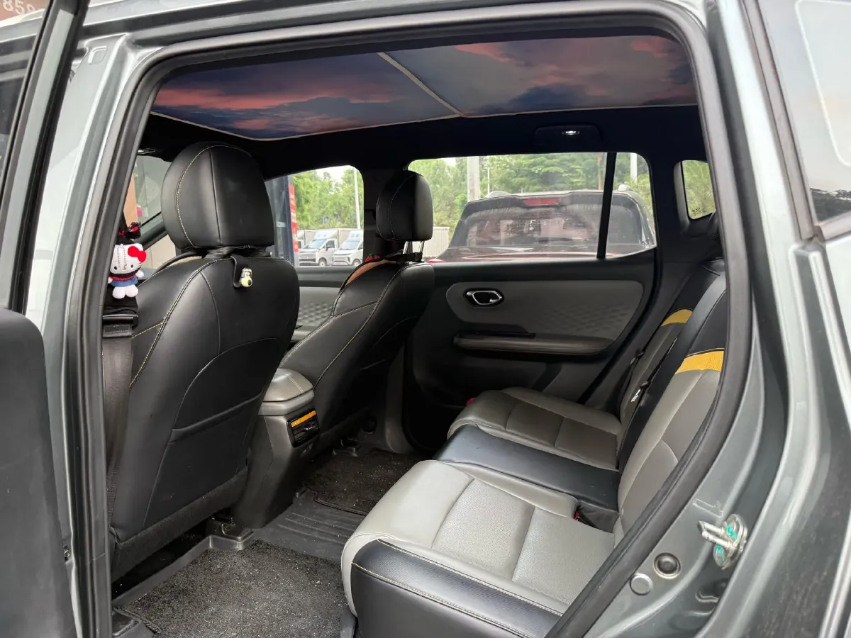 2022 Geely Okavango 1.8T 184HP L4 7DCT,autocango,china used car exporter,china ev exporter,chinese used car exporter,chinese used ev exporter