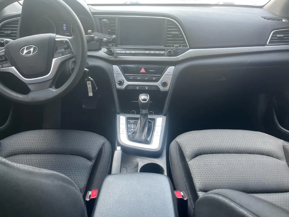 2016 Hyundai Elantra 1.6L 130HP L4 6AT,autocango,china used car exporter,china ev exporter,chinese used car exporter,chinese used ev exporter