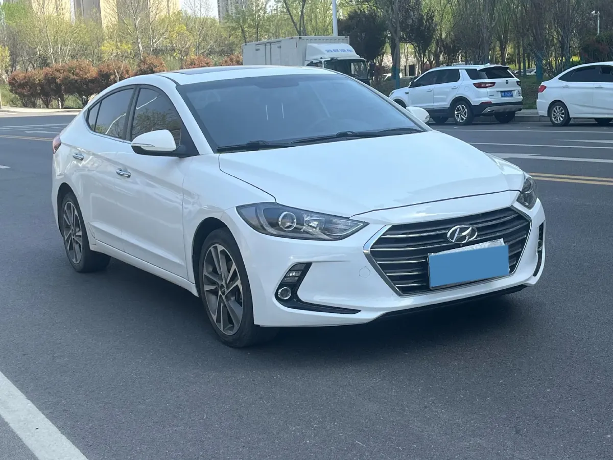 2016 Hyundai Elantra 1.6L 130HP L4 6AT,autocango,china used car exporter,china ev exporter,chinese used car exporter,chinese used ev exporter