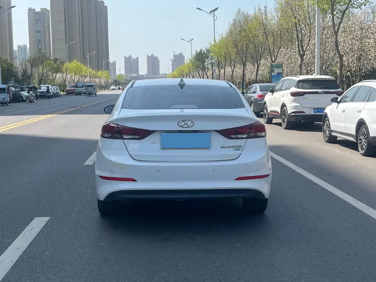 2016 Hyundai Elantra 1.6L 130HP L4 6AT,autocango,china used car exporter,china ev exporter,chinese used car exporter,chinese used ev exporter
