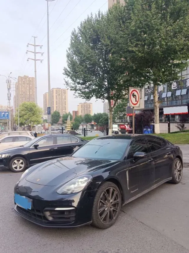 2023 Porsche Panamera 2.9T 330HP V6 8DCT,autocango,china used car exporter,china ev exporter,chinese used car exporter,chinese used ev exporter