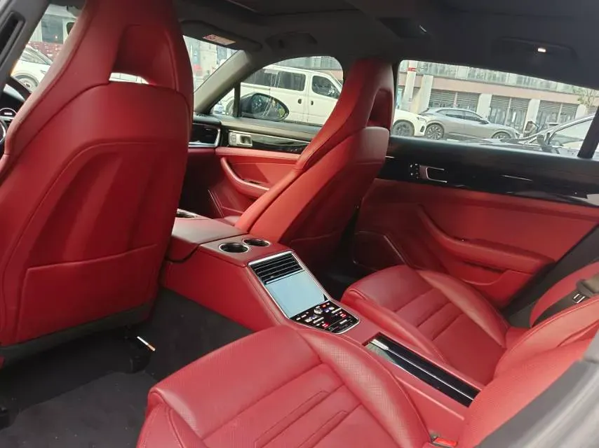 2023 Porsche Panamera 2.9T 330HP V6 8DCT,autocango,china used car exporter,china ev exporter,chinese used car exporter,chinese used ev exporter