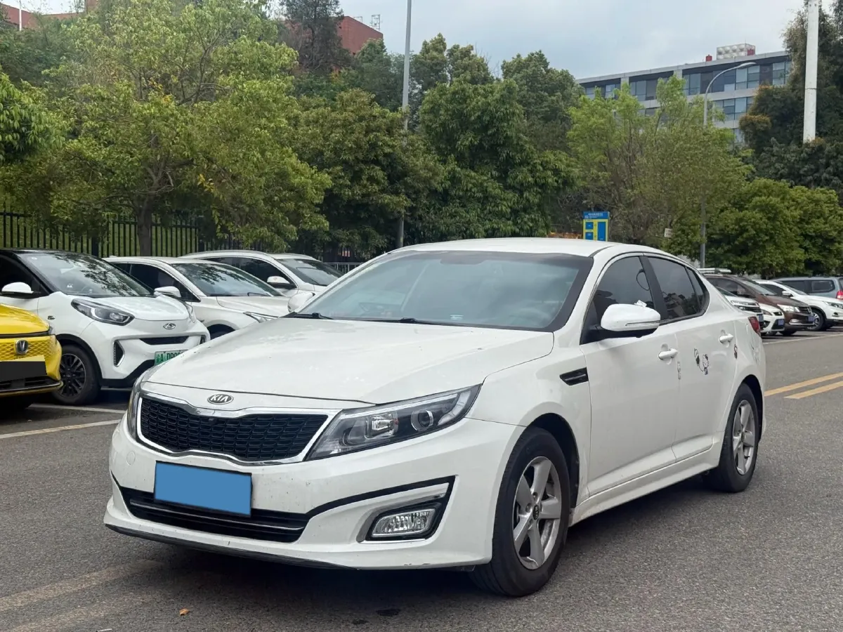 2015 Kia K5 2.0L 162HP L4 6AT,autocango,china used car exporter,china ev exporter,chinese used car exporter,chinese used ev exporter