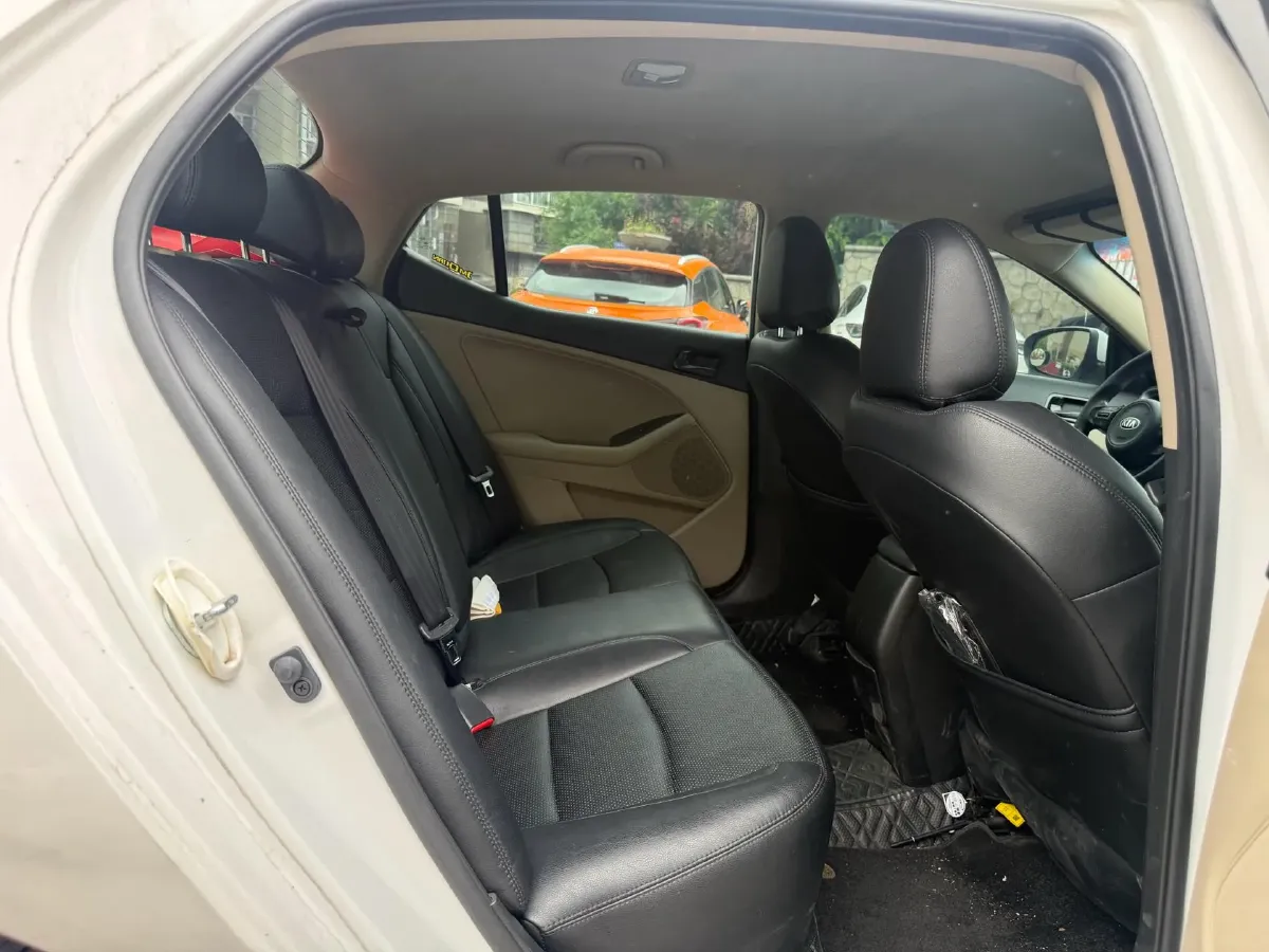 2015 Kia K5 2.0L 162HP L4 6AT,autocango,china used car exporter,china ev exporter,chinese used car exporter,chinese used ev exporter