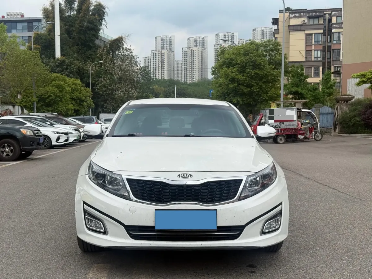 2015 Kia K5 2.0L 162HP L4 6AT,autocango,china used car exporter,china ev exporter,chinese used car exporter,chinese used ev exporter