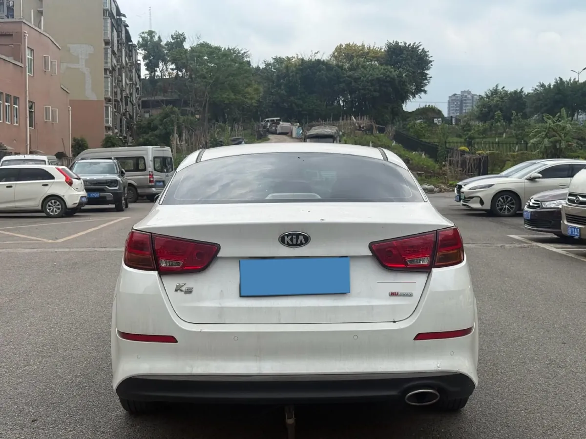 2015 Kia K5 2.0L 162HP L4 6AT,autocango,china used car exporter,china ev exporter,chinese used car exporter,chinese used ev exporter