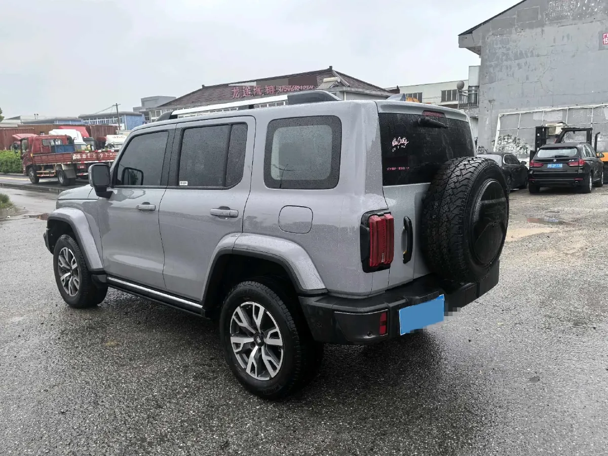 2023 Tank 300 2.0T 227HP L4 8AT,autocango,china used car exporter,china ev exporter,chinese used car exporter,chinese used ev exporter