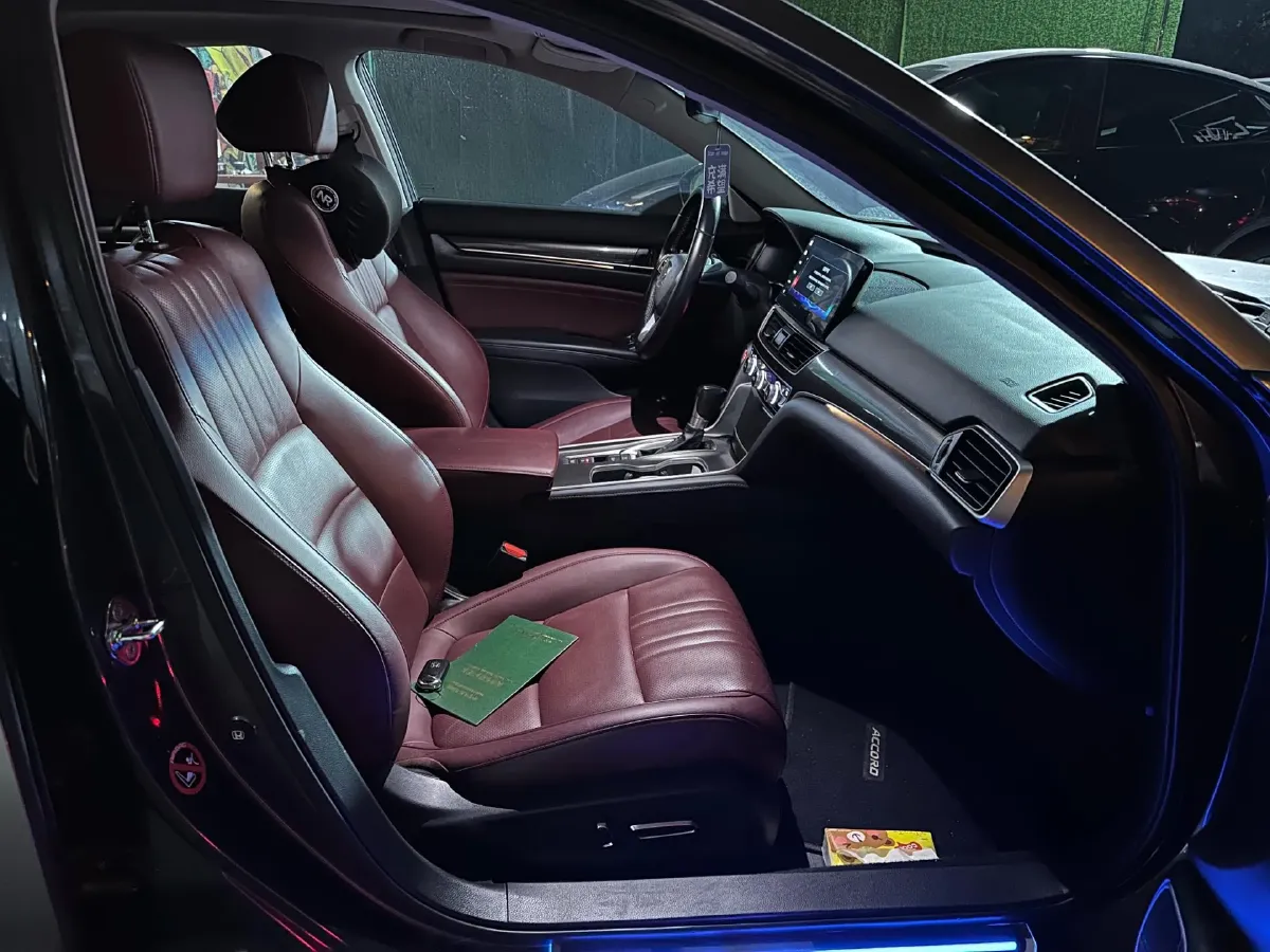 2022 Honda Accord 1.5T 194HP L4 CVT,autocango,china used car exporter,china ev exporter,chinese used car exporter,chinese used ev exporter