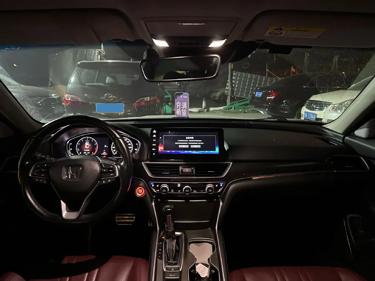 2022 Honda Accord 1.5T 194HP L4 CVT,autocango,china used car exporter,china ev exporter,chinese used car exporter,chinese used ev exporter