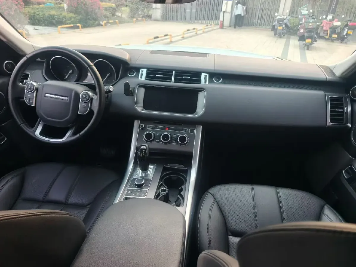 2018 Land Rover Range Rover Sport 2.0T 300HP L4 8AT PHEV 13.1KWH,autocango,china used car exporter,china ev exporter,chinese used car exporter,chinese used ev exporter