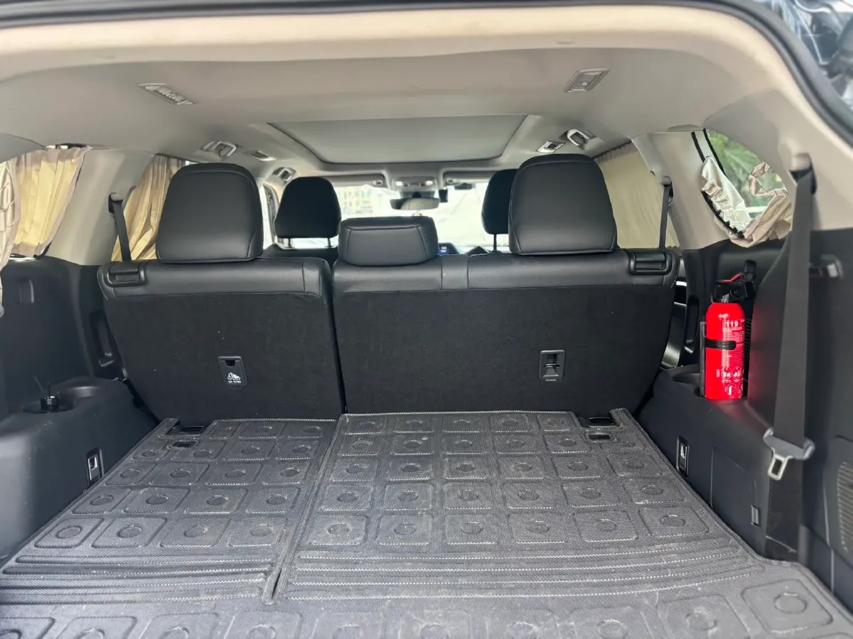 2022 Toyota Highlander 2.0T 248HP L4 8AT,autocango,china used car exporter,china ev exporter,chinese used car exporter,chinese used ev exporter