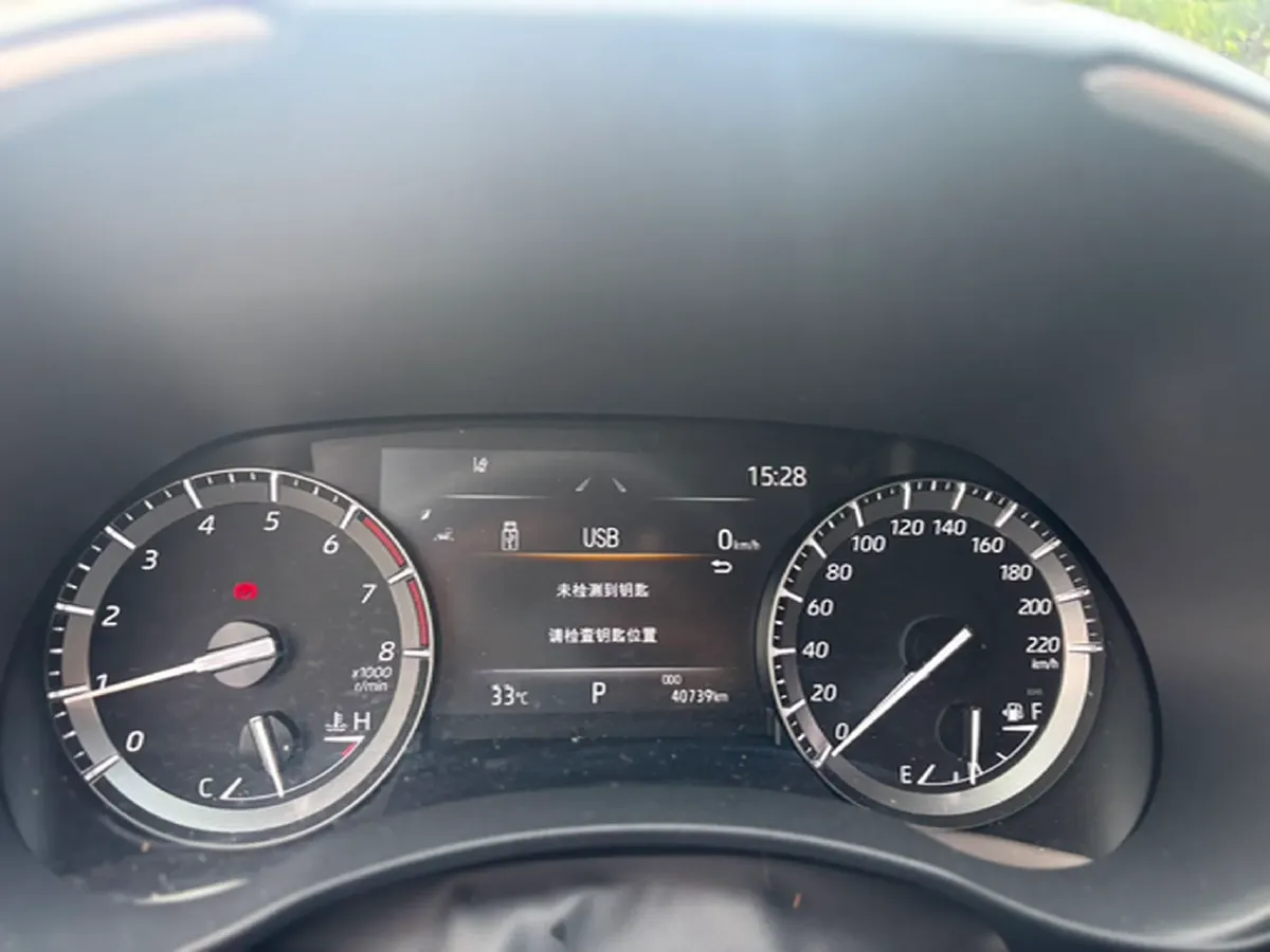 2022 Toyota Highlander 2.0T 248HP L4 8AT,autocango,china used car exporter,china ev exporter,chinese used car exporter,chinese used ev exporter