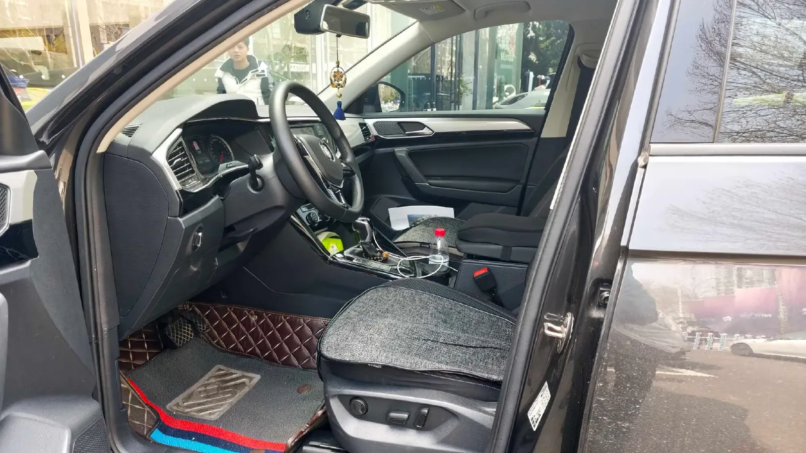 2019 Jeep Cherokee 2.0T 234HP L4 9AT,autocango,china used car exporter,china ev exporter,chinese used car exporter,chinese used ev exporter