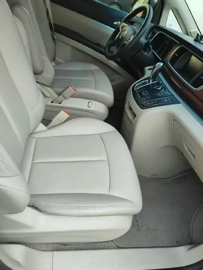 2018 Buick GL8 2.0T 260HP L4 6AT,autocango,china used car exporter,china ev exporter,chinese used car exporter,chinese used ev exporter