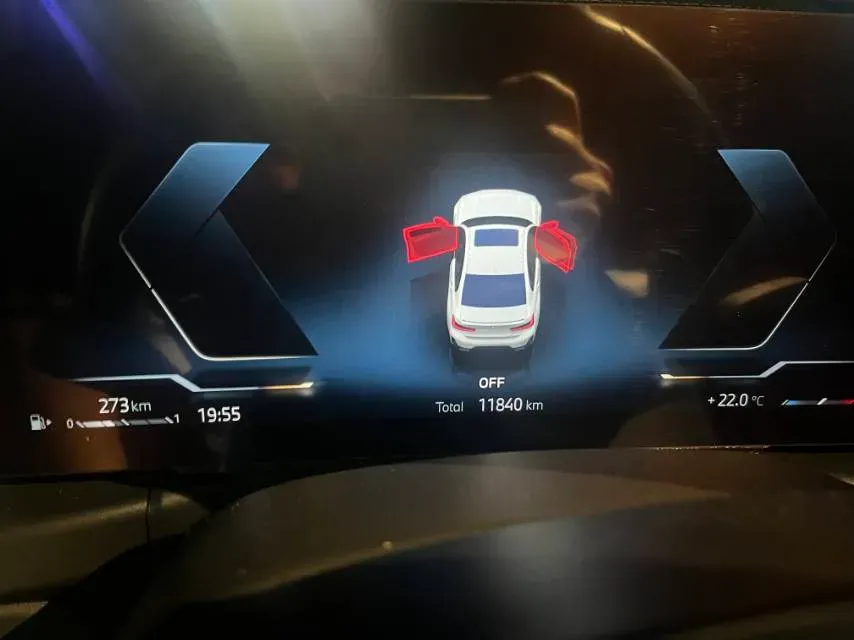 2024 BMW 3 Series 2.0T 184HP L4 8AT,autocango,china used car exporter,china ev exporter,chinese used car exporter,chinese used ev exporter