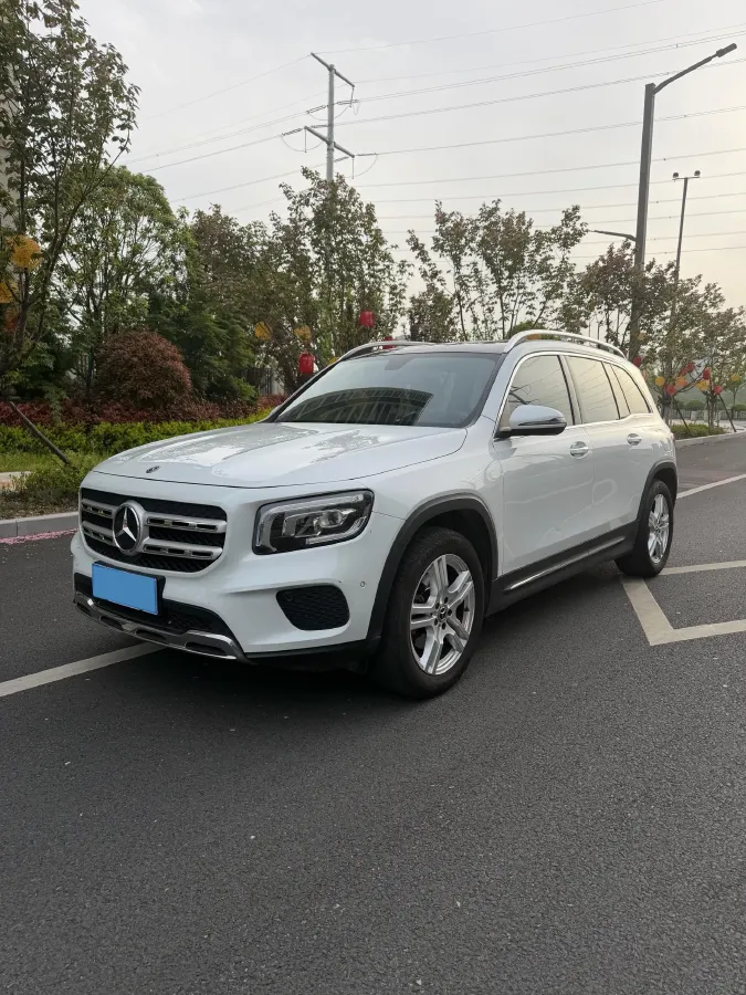 2021 Mercedes-Benz GLB Class 1.3T 163HP L4 7DCT,autocango,china used car exporter,china ev exporter,chinese used car exporter,chinese used ev exporter