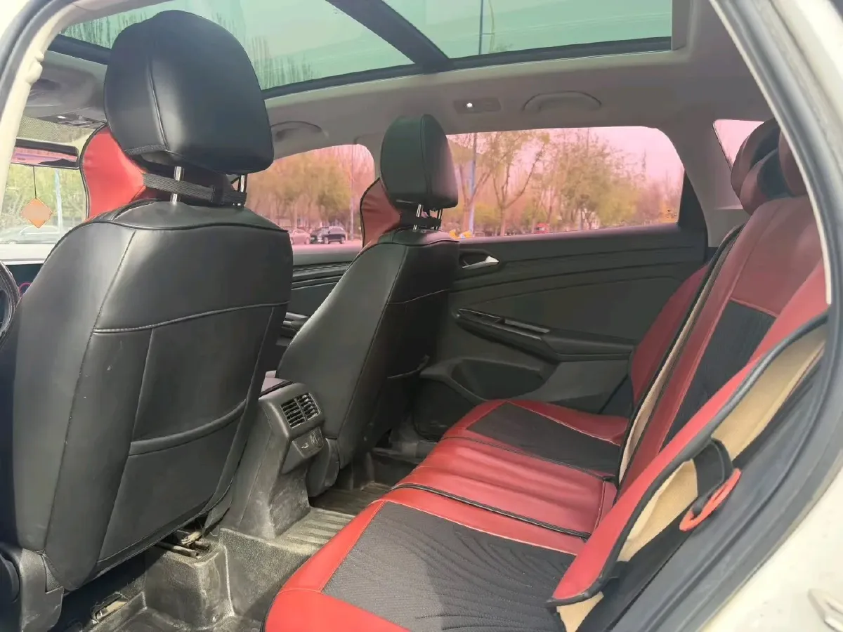 2022 Jetta VS7 1.4T 150HP L4 6AT,autocango,china used car exporter,china ev exporter,chinese used car exporter,chinese used ev exporter