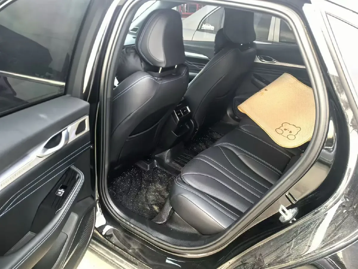 2025 Geely Preface 1.5T 181HP L4 7DCT,autocango,china used car exporter,china ev exporter,chinese used car exporter,chinese used ev exporter