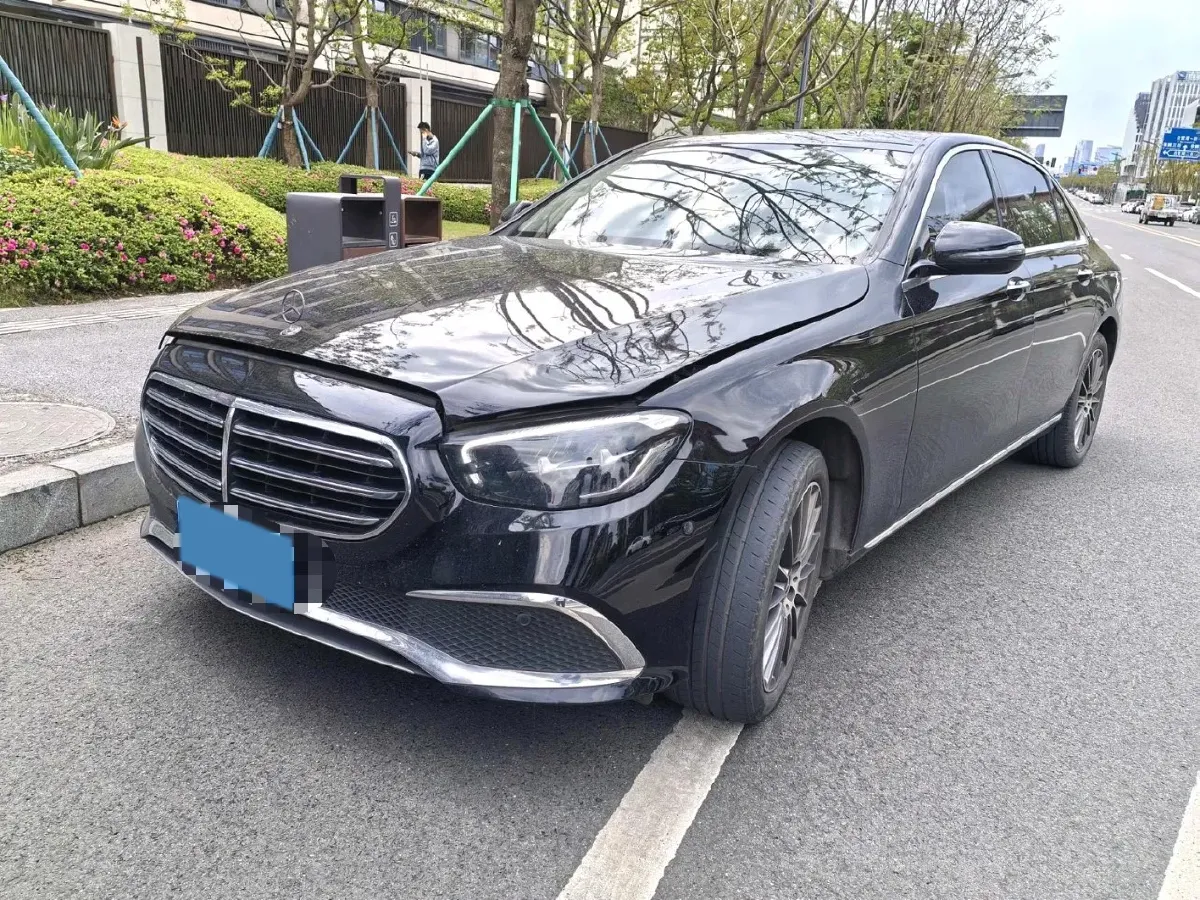 2023 Mercedes-Benz E Class 2.0T 197HP L4 9AT,autocango,china used car exporter,china ev exporter,chinese used car exporter,chinese used ev exporter