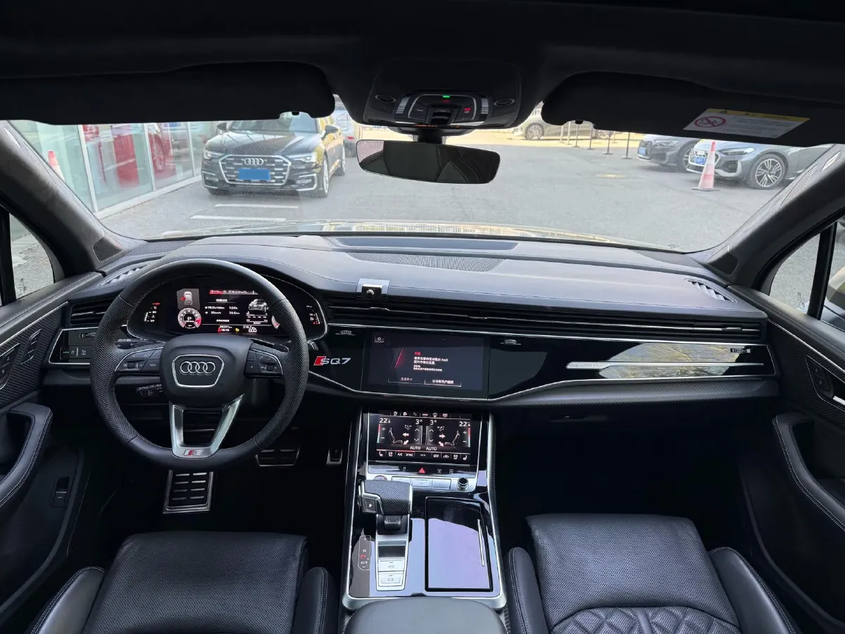 2024 Audi SQ7 4.0T 507HP V8 8AT,autocango,china used car exporter,china ev exporter,chinese used car exporter,chinese used ev exporter