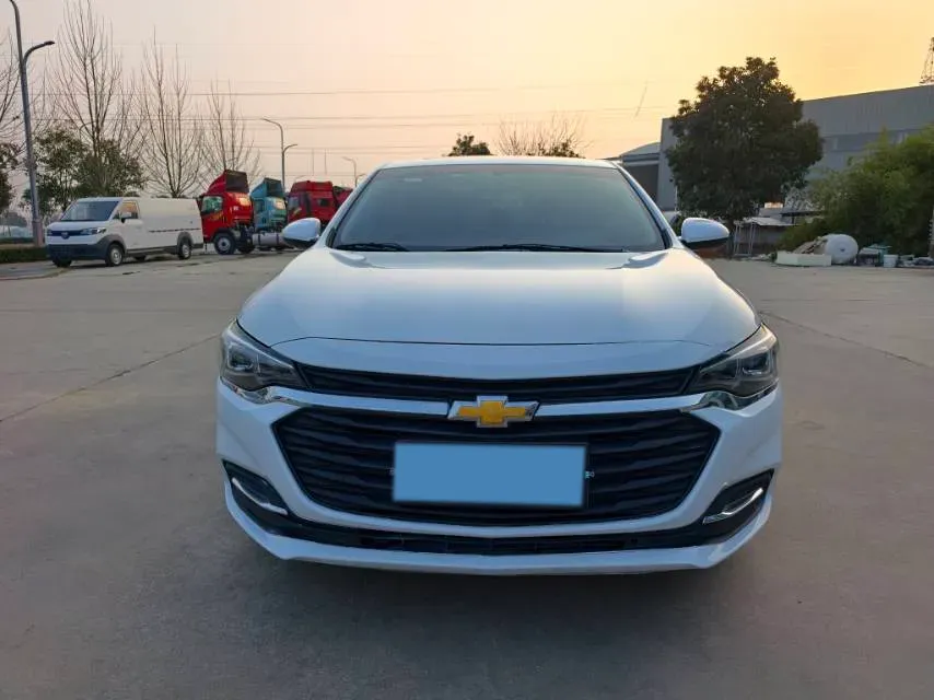 2022 Chevrolet Monza 1.5L 113HP L4 6AT,autocango,china used car exporter,china ev exporter,chinese used car exporter,chinese used ev exporter