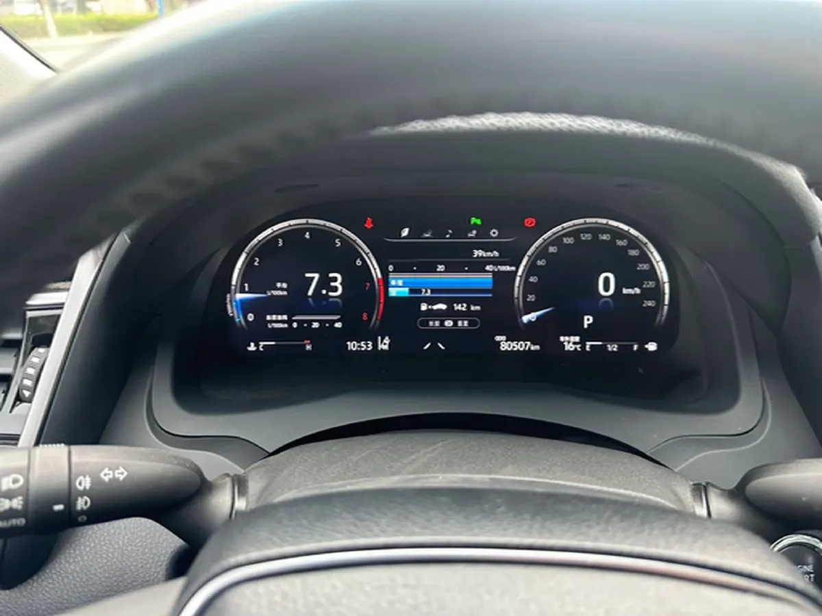 2021 Toyota Camry 2.5L 209HP L4 8AT,autocango,china used car exporter,china ev exporter,chinese used car exporter,chinese used ev exporter