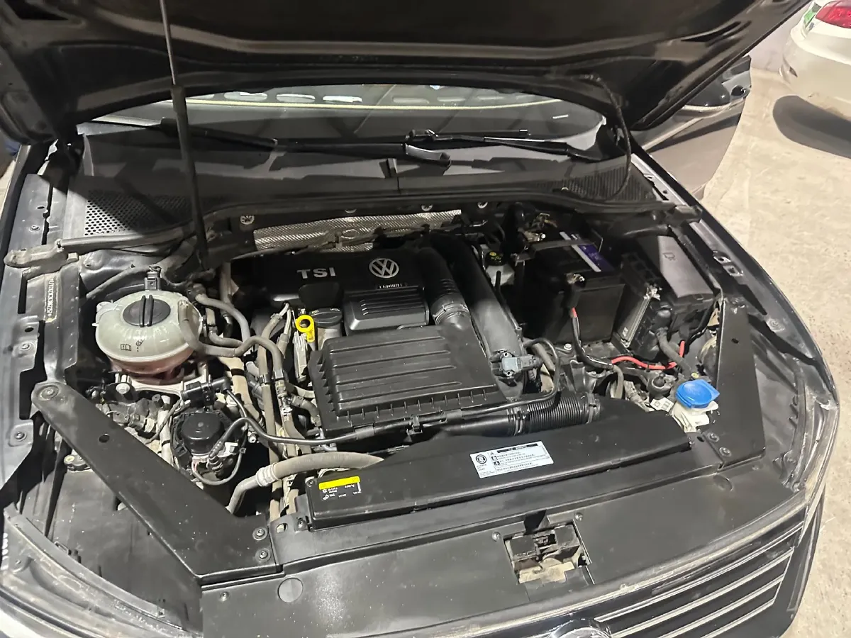 2019 Citroen C6 1.6T 170HP L4 6AT,autocango,china used car exporter,china ev exporter,chinese used car exporter,chinese used ev exporter