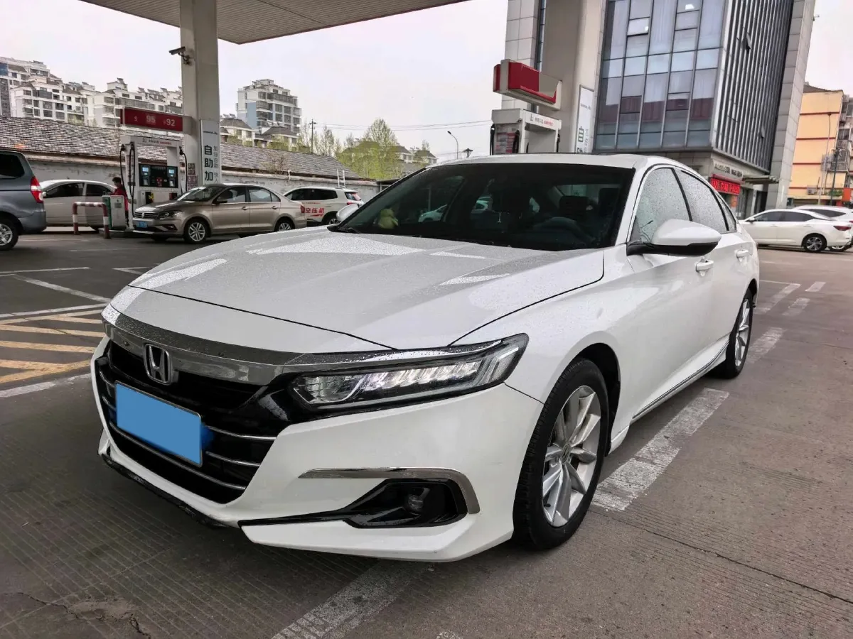 2022 Honda Accord 1.5T 194HP L4 CVT,autocango,china used car exporter,china ev exporter,chinese used car exporter,chinese used ev exporter