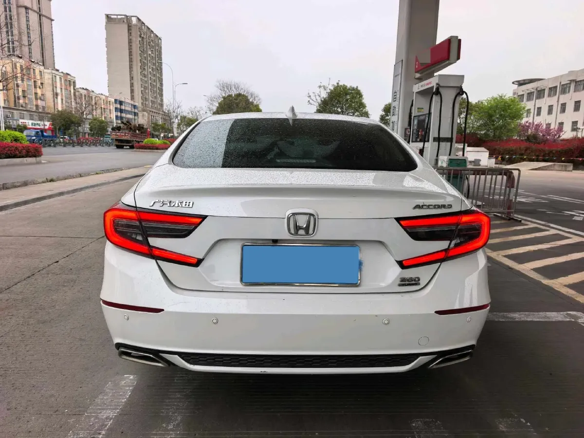 2022 Honda Accord 1.5T 194HP L4 CVT,autocango,china used car exporter,china ev exporter,chinese used car exporter,chinese used ev exporter