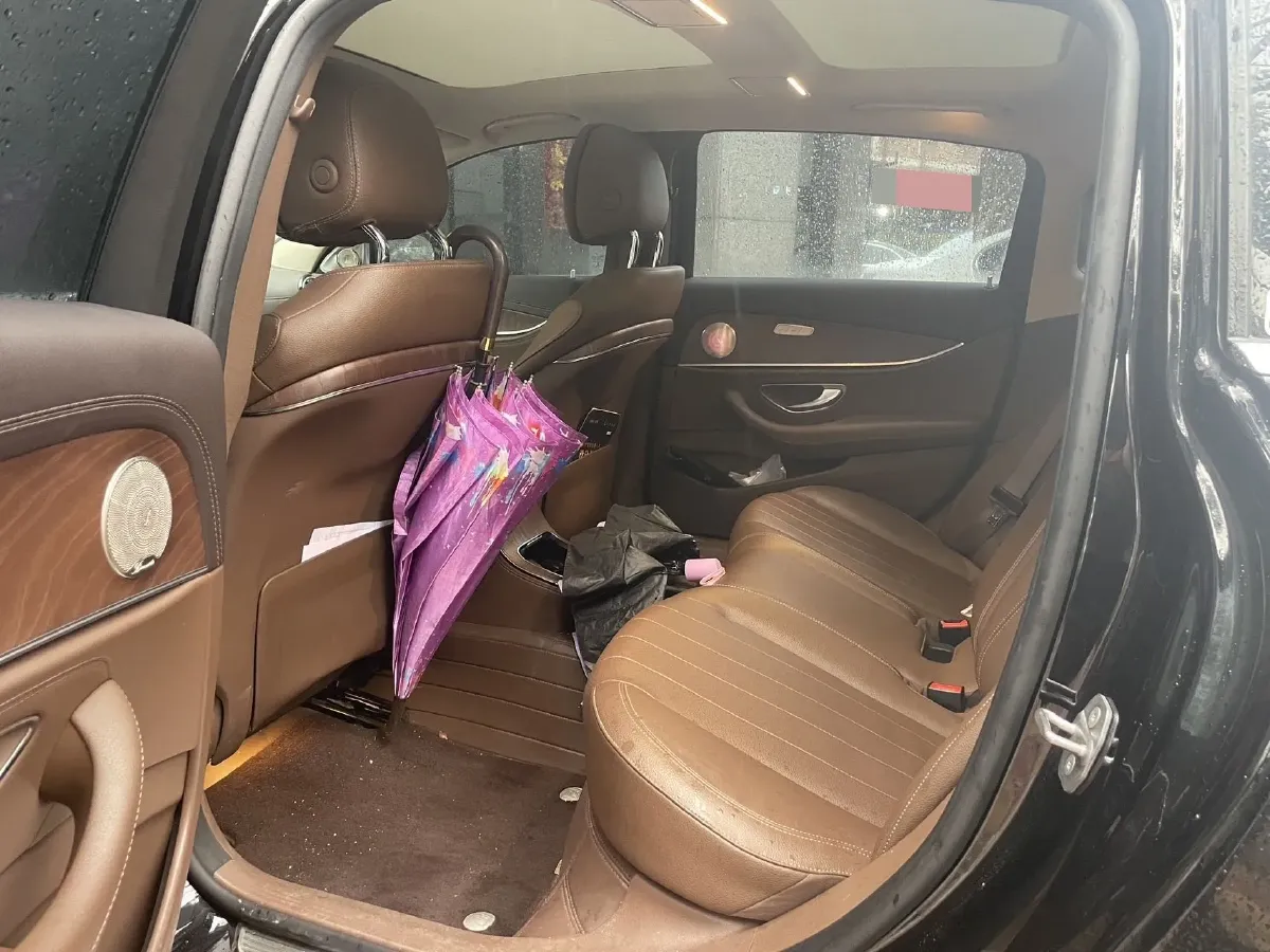 2021 Mercedes-Benz E Class 2.0T 197HP L4 9AT,autocango,china used car exporter,china ev exporter,chinese used car exporter,chinese used ev exporter