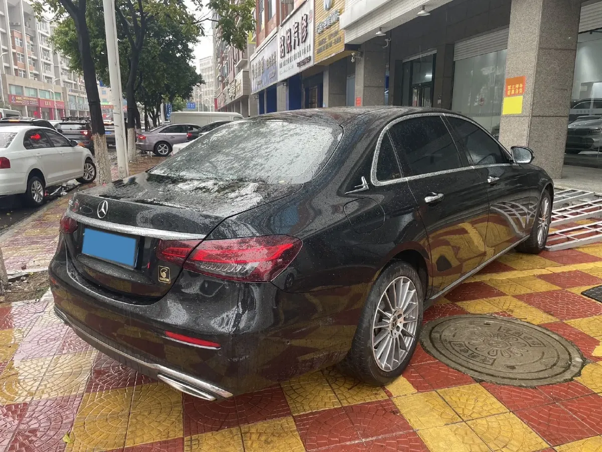 2021 Mercedes-Benz E Class 2.0T 197HP L4 9AT,autocango,china used car exporter,china ev exporter,chinese used car exporter,chinese used ev exporter