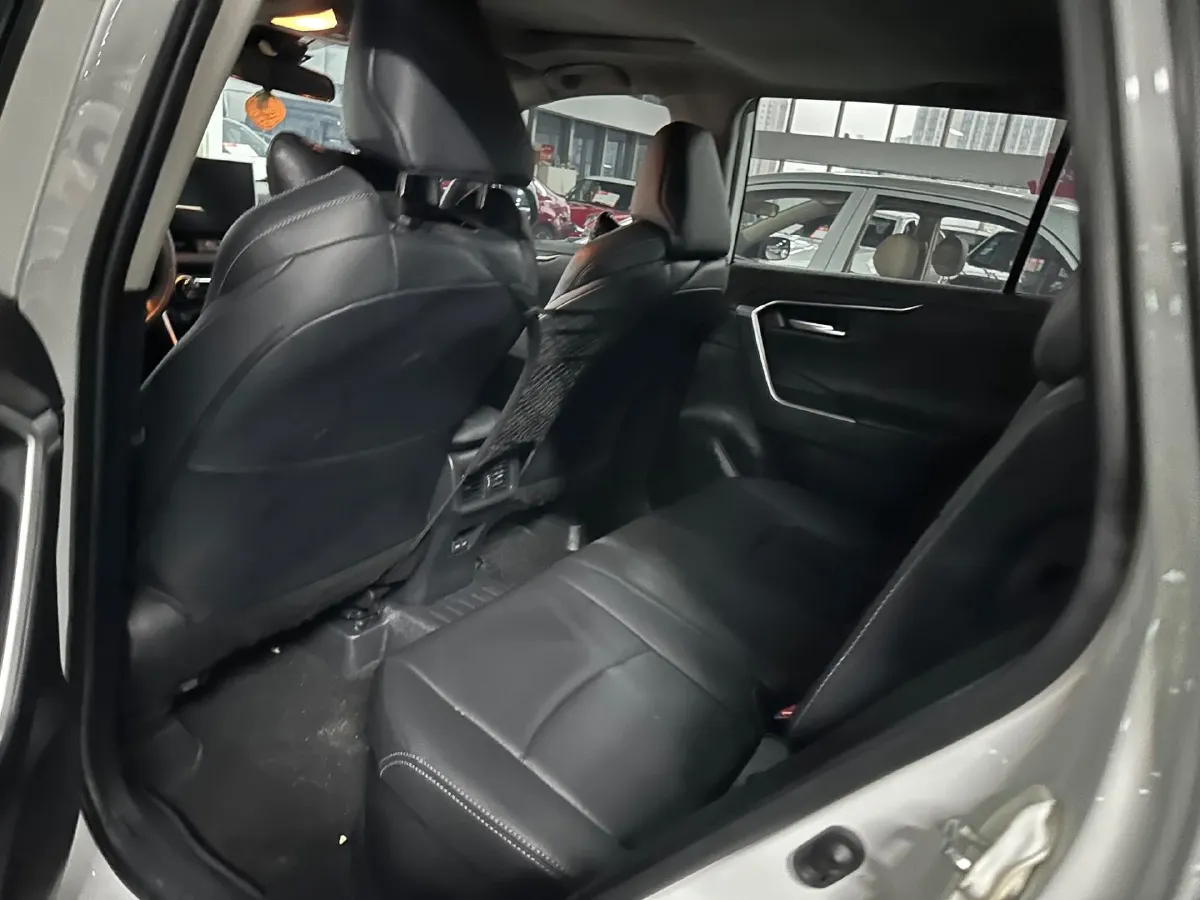 2022 Toyota Wildlander 2.5L 178HP L4 E-CVT Hybrid,autocango,china used car exporter,china ev exporter,chinese used car exporter,chinese used ev exporter