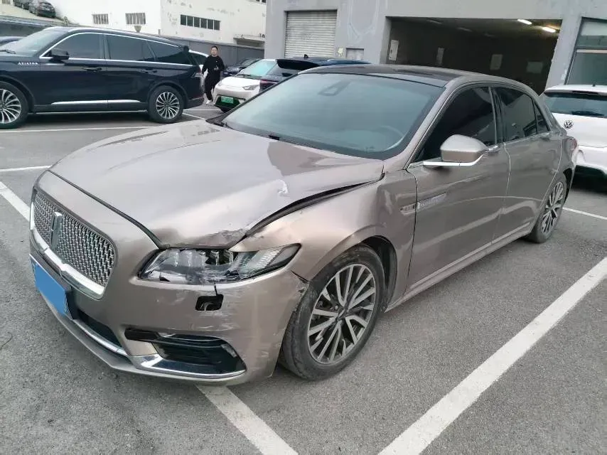 2018 Lincoln Continental 2.0T 261HP L4 6AT,autocango,china used car exporter,china ev exporter,chinese used car exporter,chinese used ev exporter