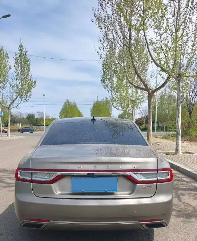 2018 Lincoln Continental 2.0T 261HP L4 6AT,autocango,china used car exporter,china ev exporter,chinese used car exporter,chinese used ev exporter