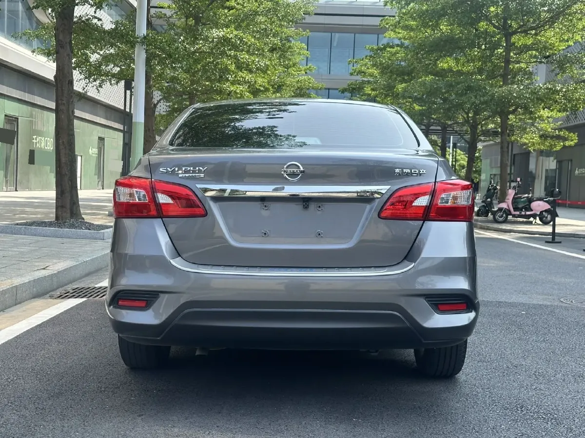 2022 Nissan Sylphy 1.6L 122HP L4 CVT,autocango,china used car exporter,china ev exporter,chinese used car exporter,chinese used ev exporter