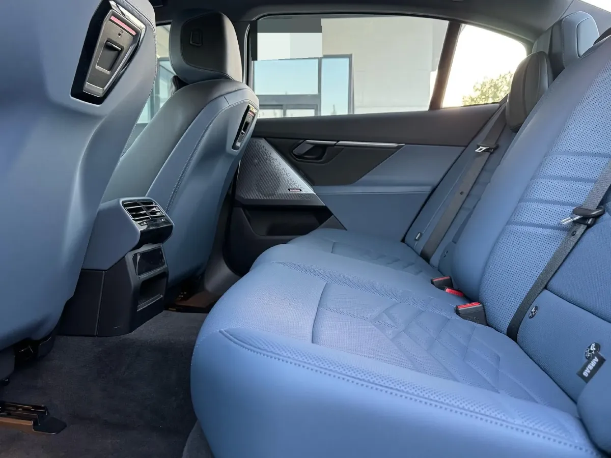 2024 BMW i5 BEV 79.05KWH,autocango,china used car exporter,china ev exporter,chinese used car exporter,chinese used ev exporter