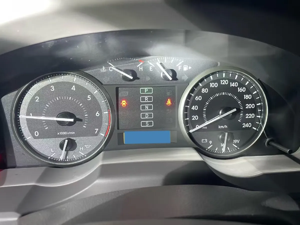 2019 Chevrolet Trax 1.0T 125HP L3 6AT,autocango,china used car exporter,china ev exporter,chinese used car exporter,chinese used ev exporter