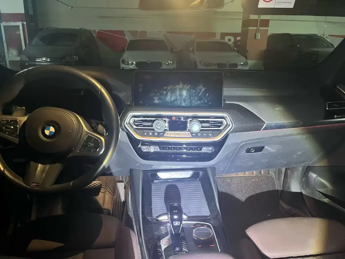 2023 BMW X3 2.0T 245HP L4 8AT,autocango,china used car exporter,china ev exporter,chinese used car exporter,chinese used ev exporter