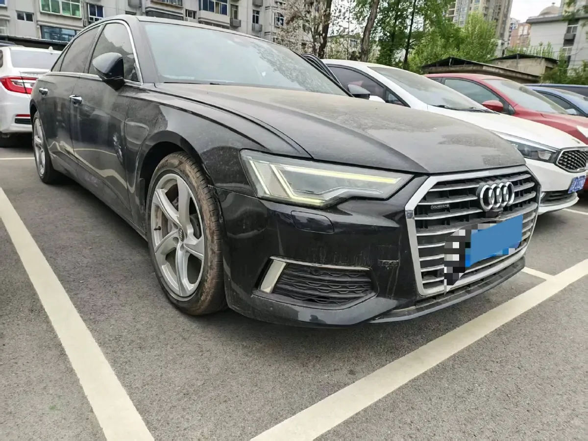 2021 Audi A6L 2.0T 224HP L4 7DCT,autocango,china used car exporter,china ev exporter,chinese used car exporter,chinese used ev exporter
