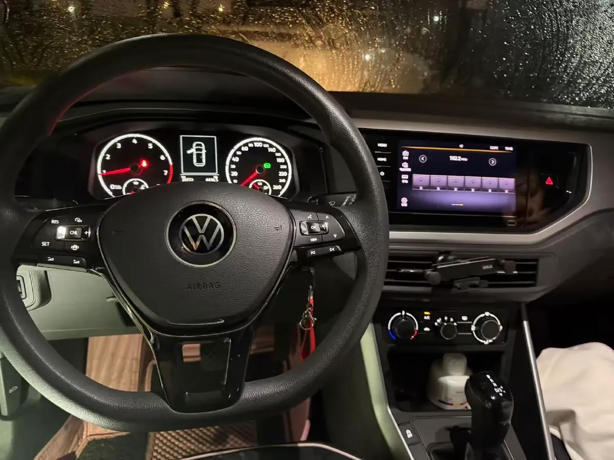 2021 Bestune T55 1.5T 169HP L4 7DCT,autocango,china used car exporter,china ev exporter,chinese used car exporter,chinese used ev exporter