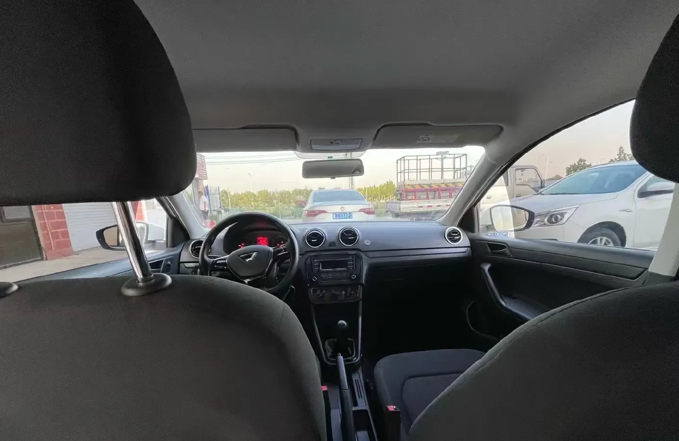 2021 Jetta VA3 1.5L 112HP L4 5MT,autocango,china used car exporter,china ev exporter,chinese used car exporter,chinese used ev exporter