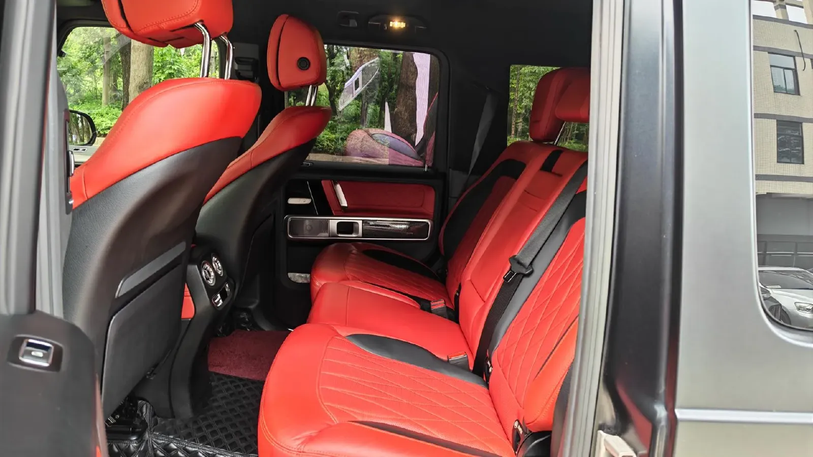 2019 Mercedes-Benz Maybach S Class 4.0T 469HP V8 9AT,autocango,china used car exporter,china ev exporter,chinese used car exporter,chinese used ev exporter