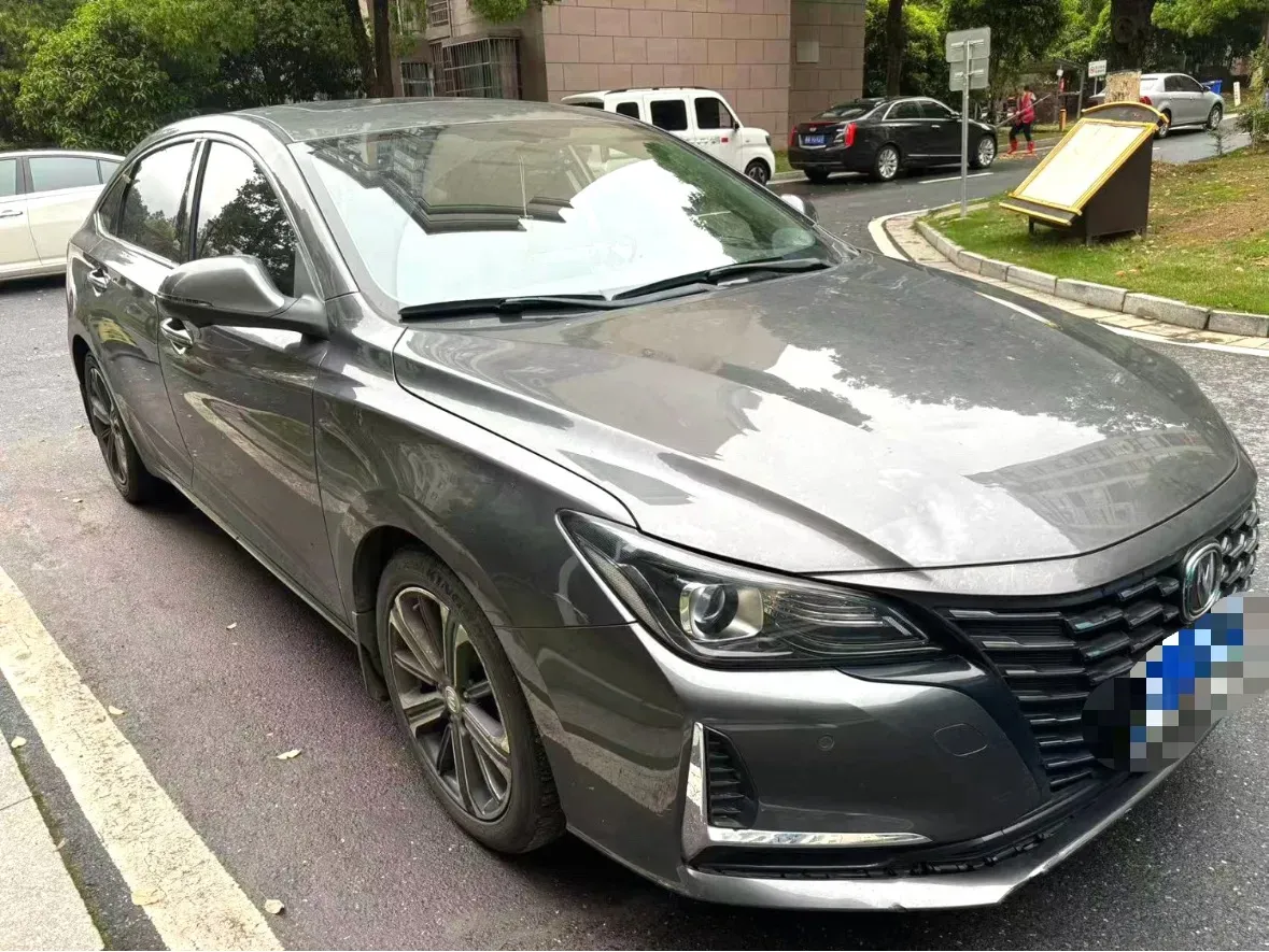 2022 ChangAn Raeton CC 1.5T 188HP L4 7DCT,autocango,china used car exporter,china ev exporter,chinese used car exporter,chinese used ev exporter