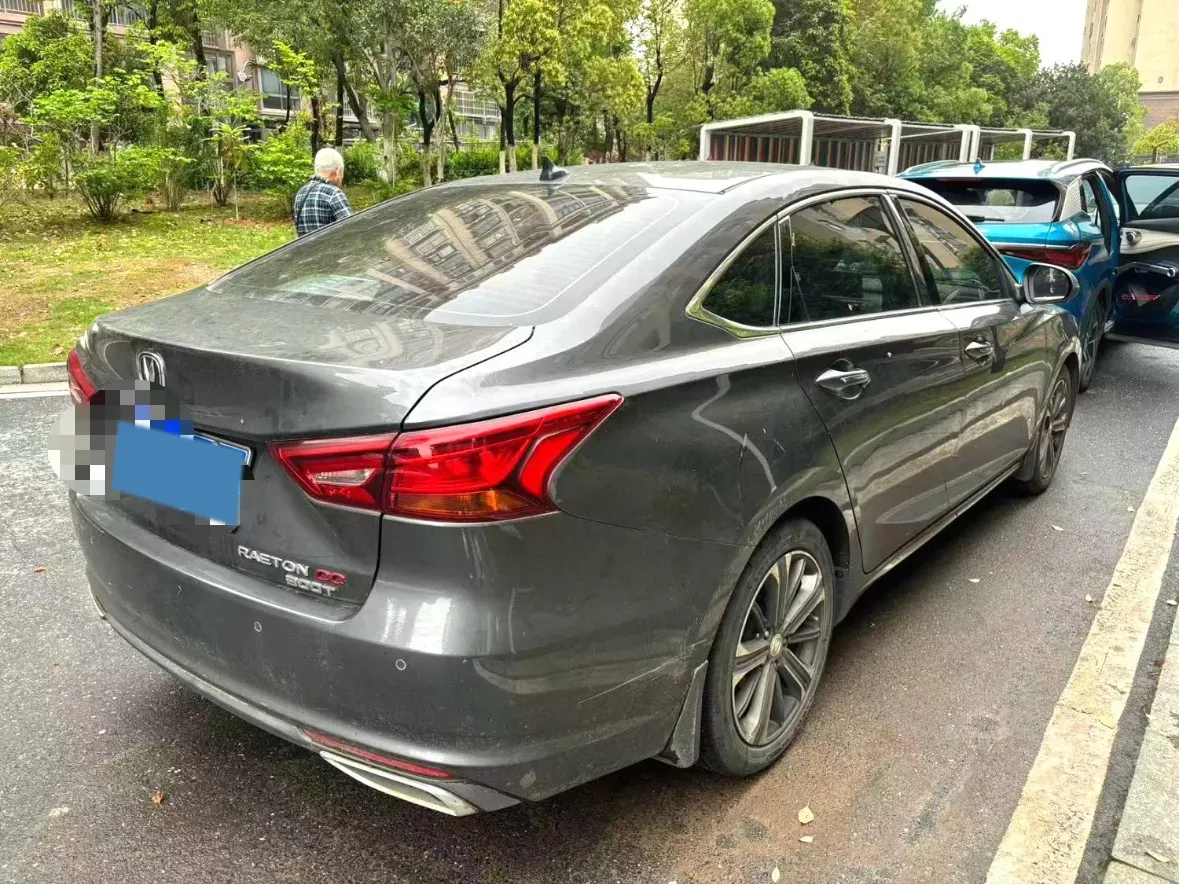 2022 ChangAn Raeton CC 1.5T 188HP L4 7DCT,autocango,china used car exporter,china ev exporter,chinese used car exporter,chinese used ev exporter